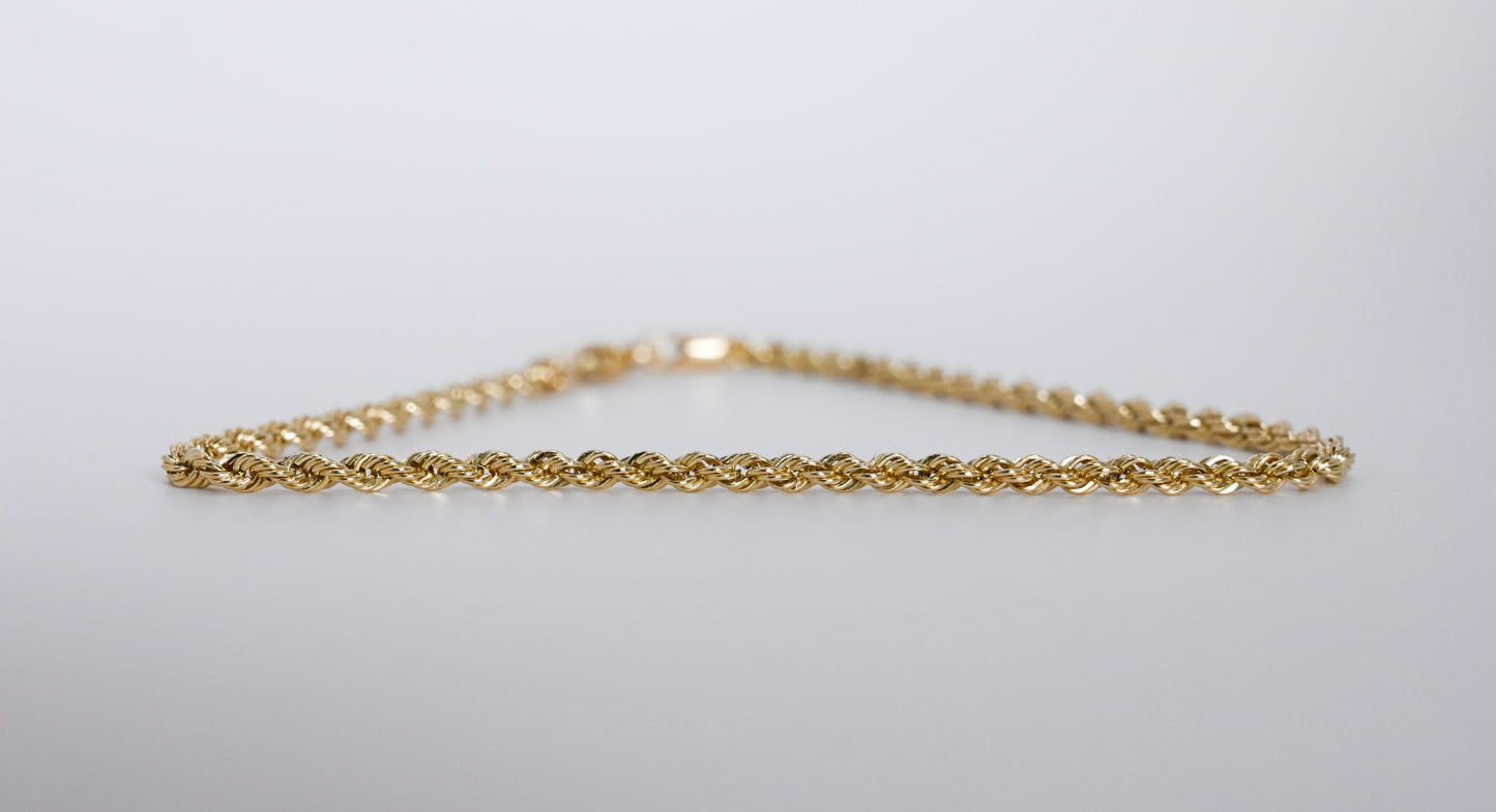 14 karaat solide, twisted armband